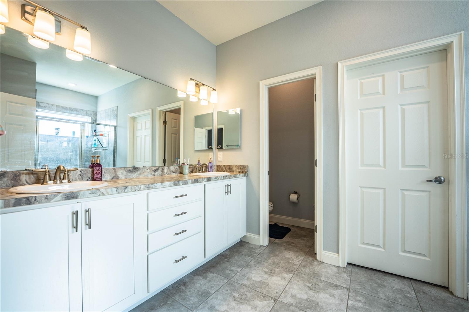 261 Walkers Point Dr Property Photo 36