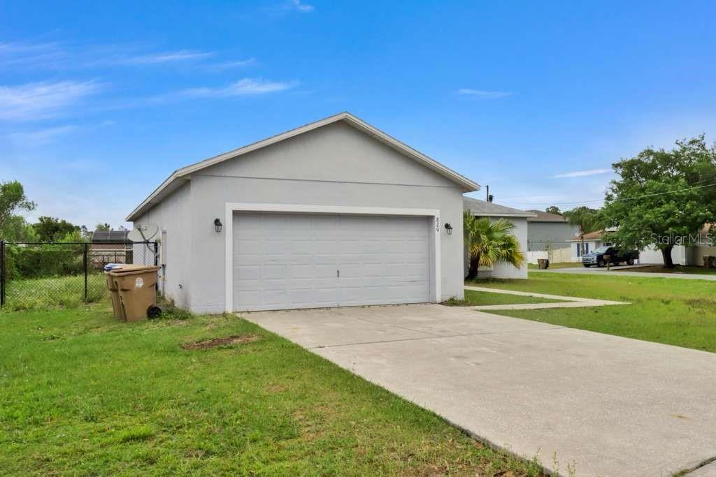 820 Grantham Dr Property Photo 4