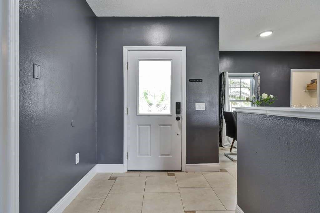 820 Grantham Dr Property Photo 6