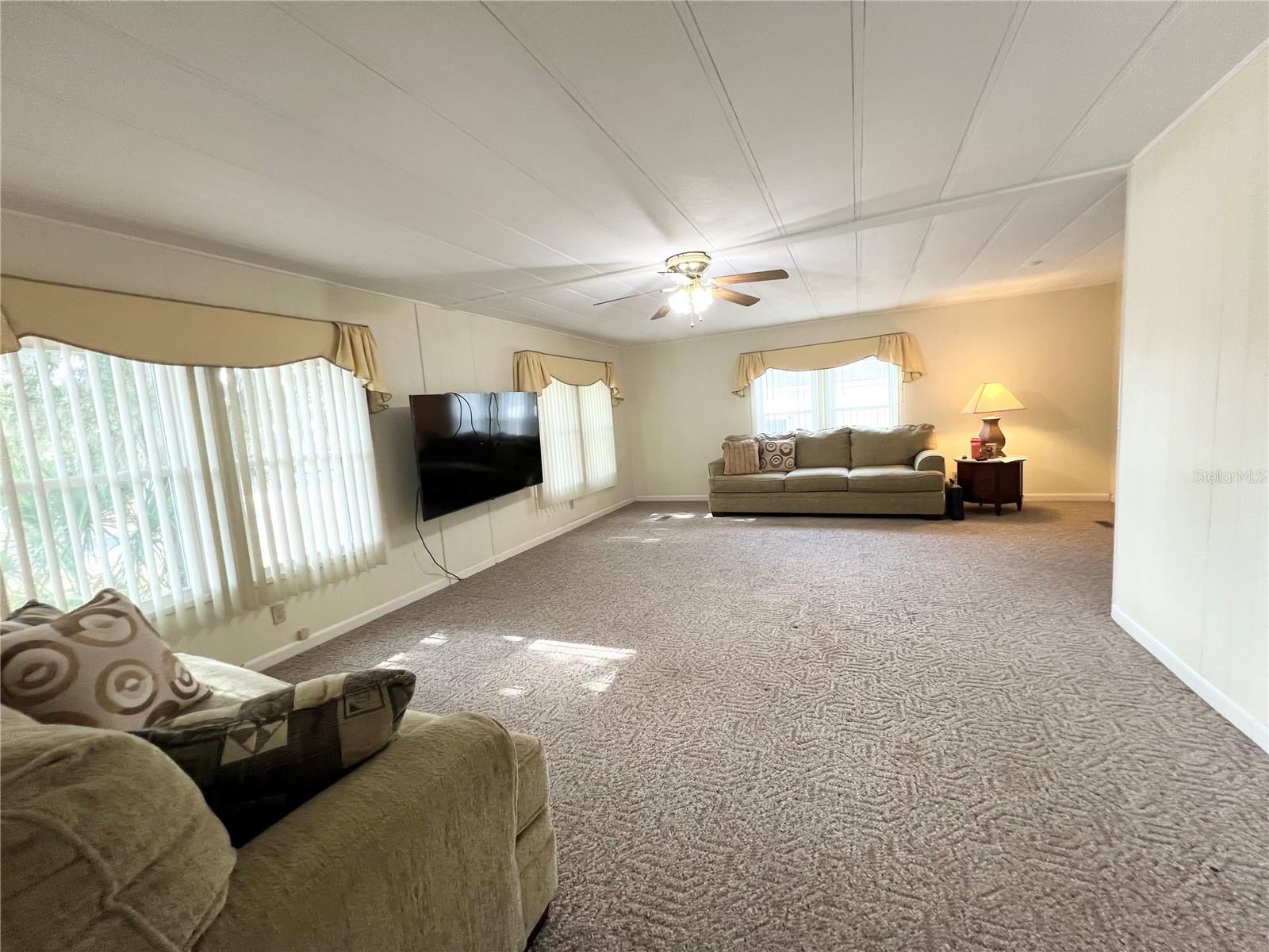 326 Martin Dr Property Photo 15