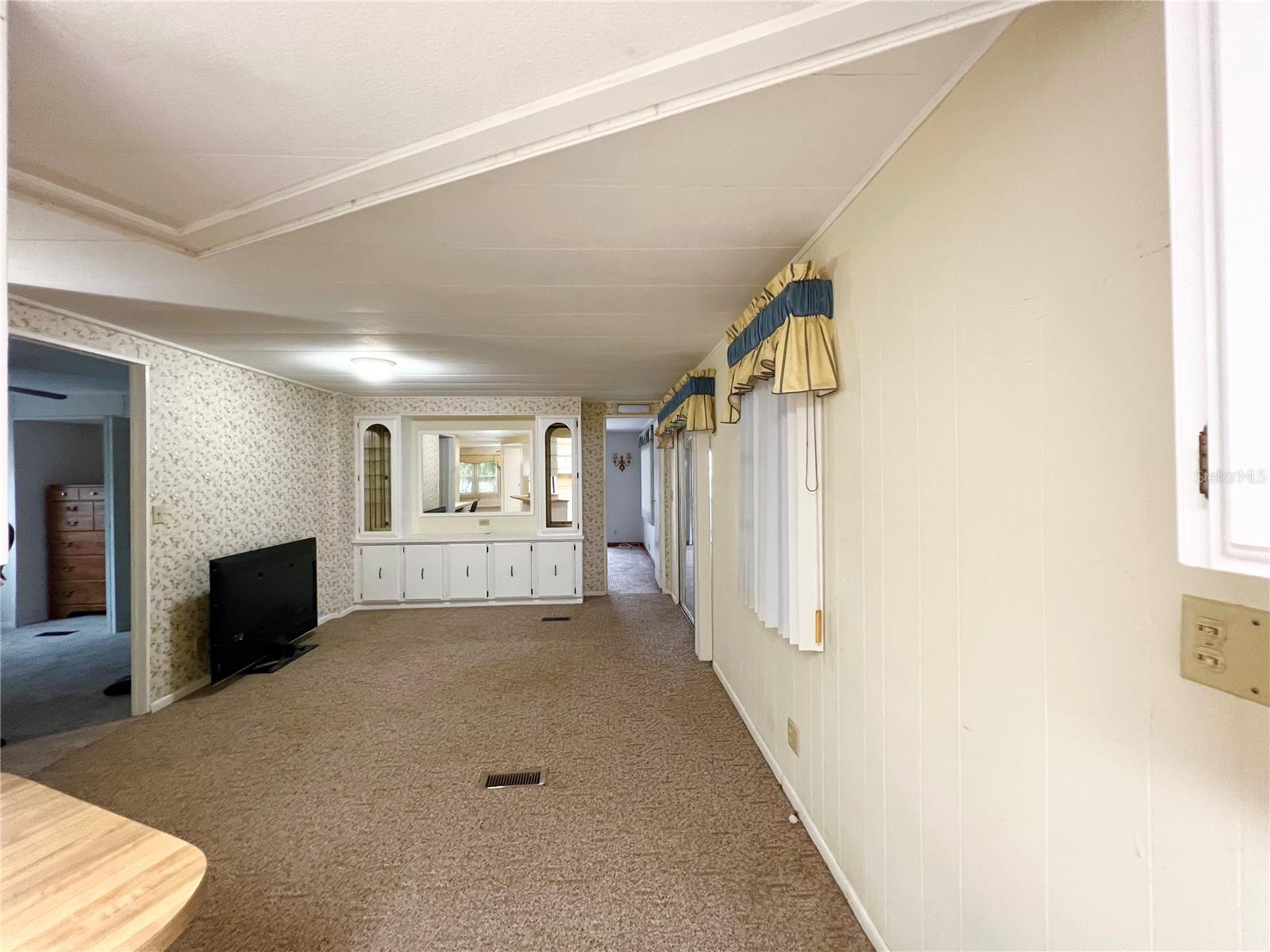326 Martin Dr Property Photo 18