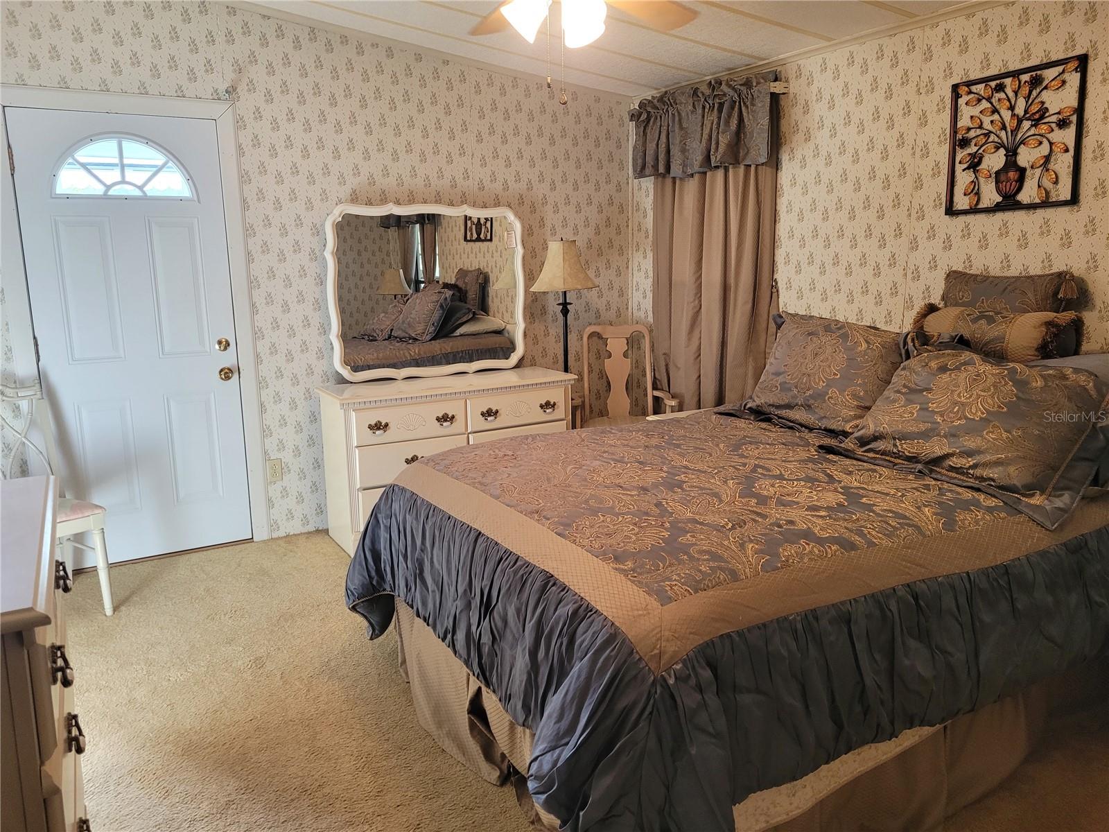 3027 Galaxy Ln Property Photo 13