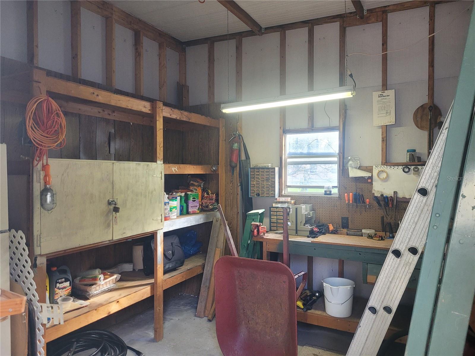 3027 Galaxy Ln Property Photo 31