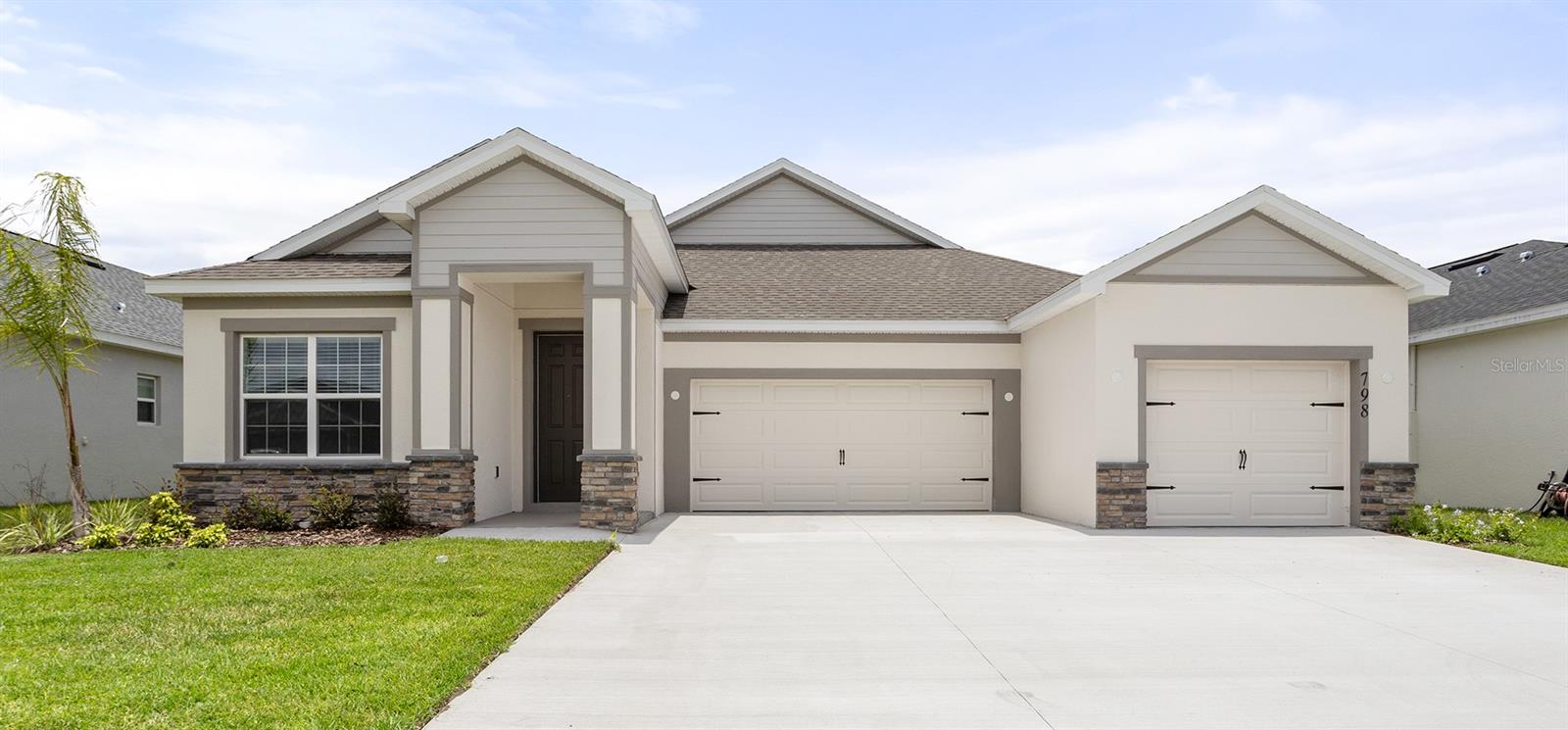 798 Cypress Creek Run Property Photo 1