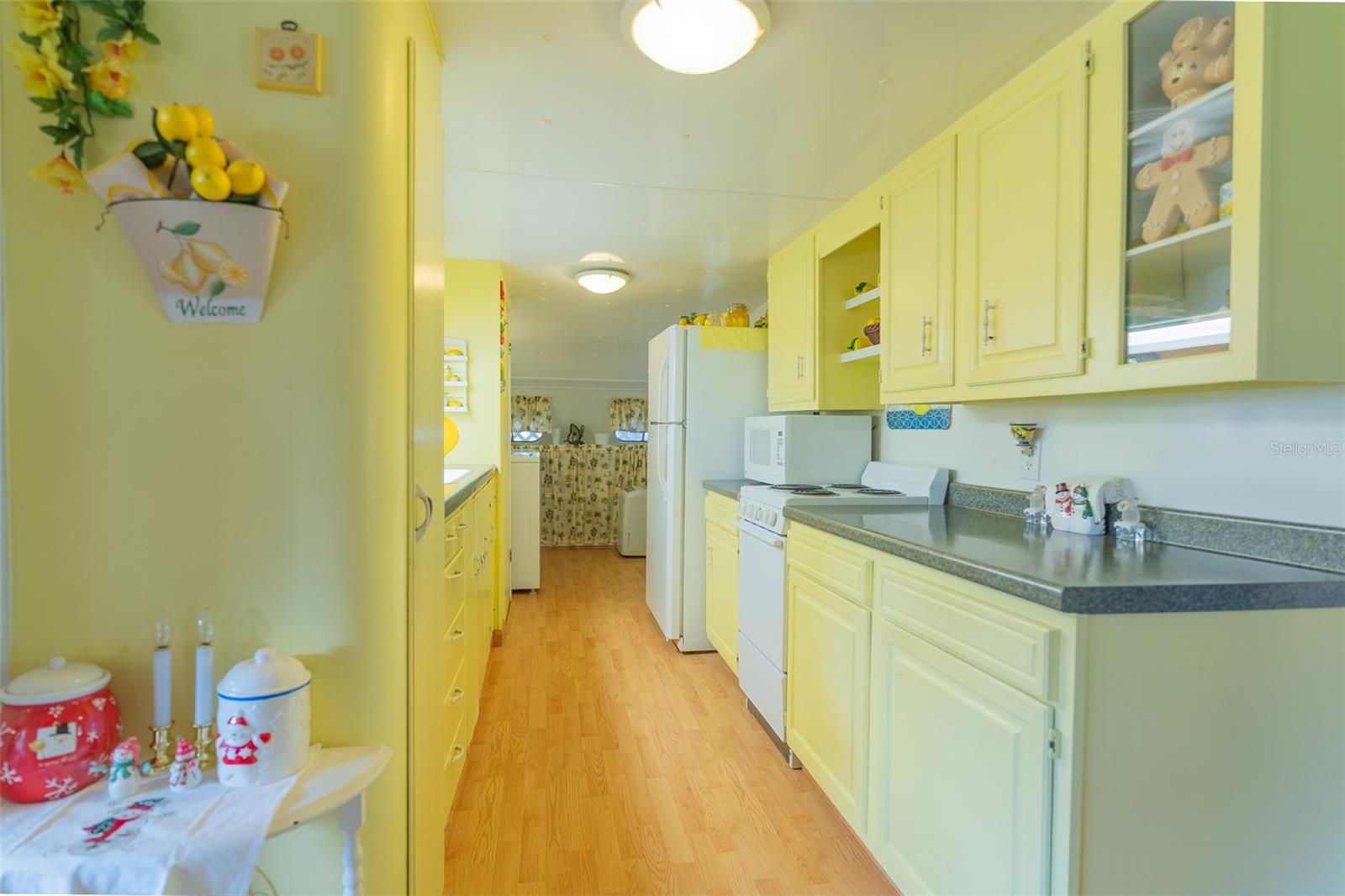 28 Basin St Property Photo 6