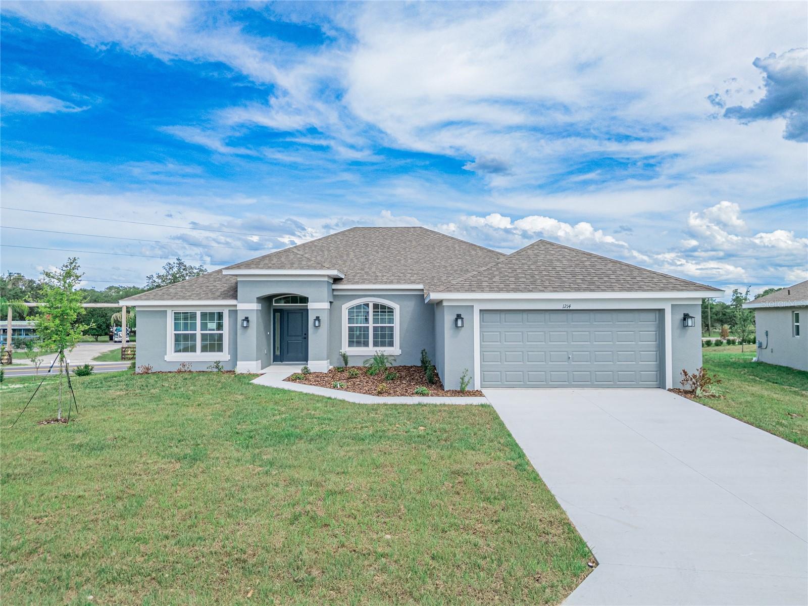 1214 Hickory Nut Dr Property Photo 1