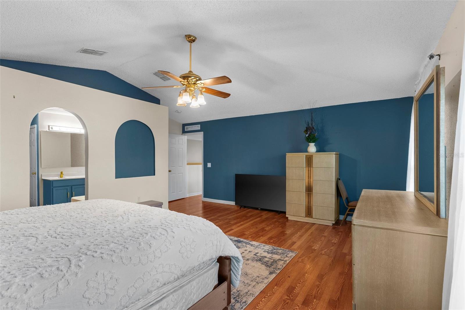 1009 Ronlin St Property Photo 17