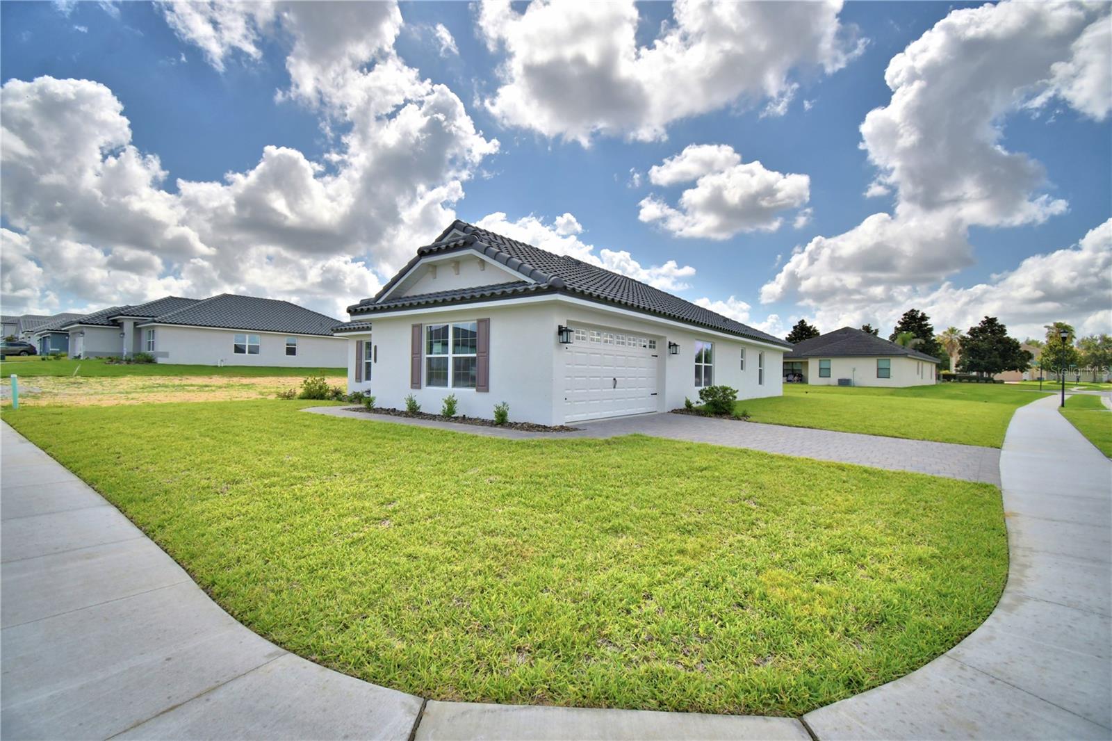 4502 Grandview Glen Dr Property Photo 3