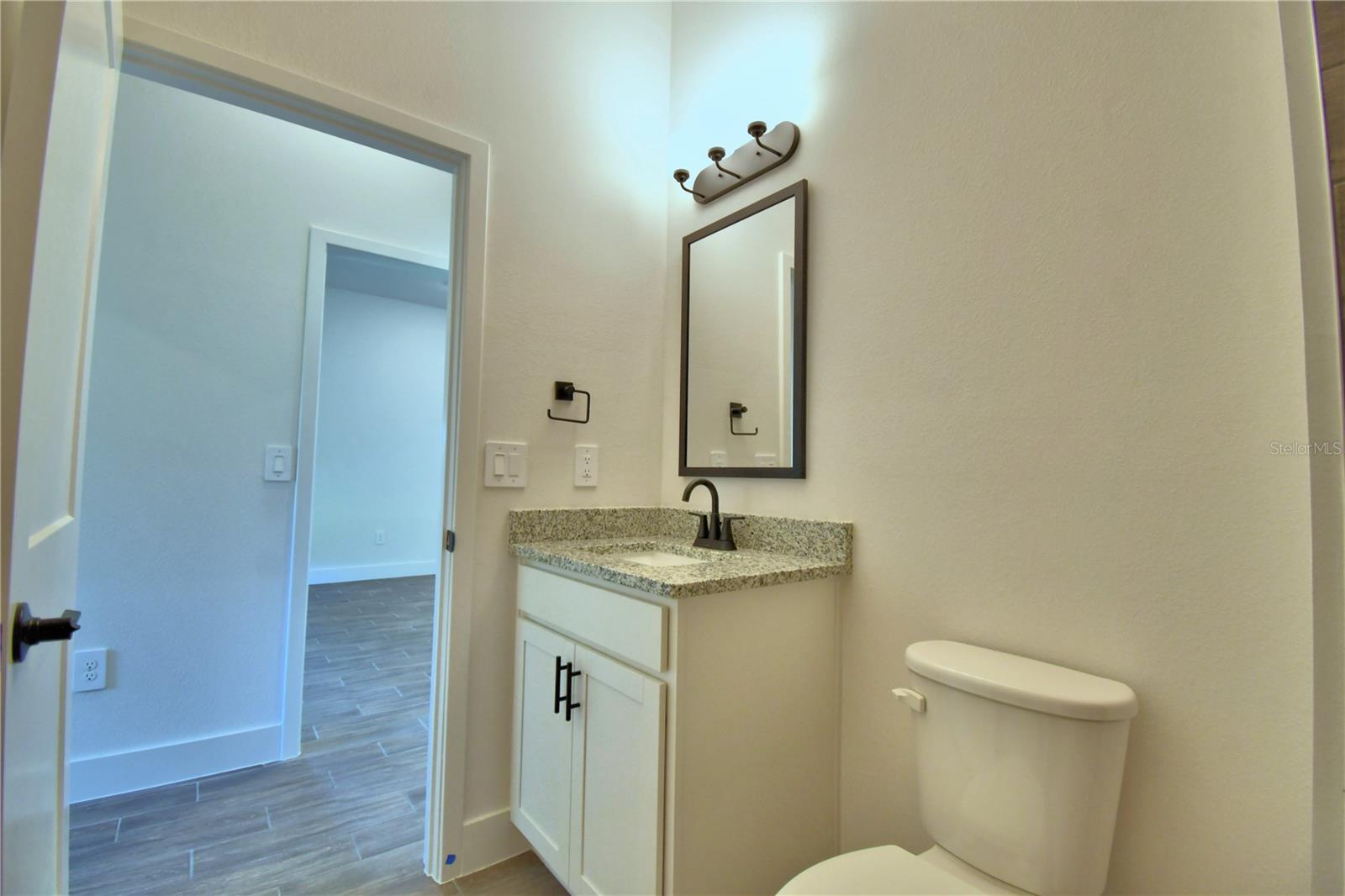 4502 Grandview Glen Dr Property Photo 29