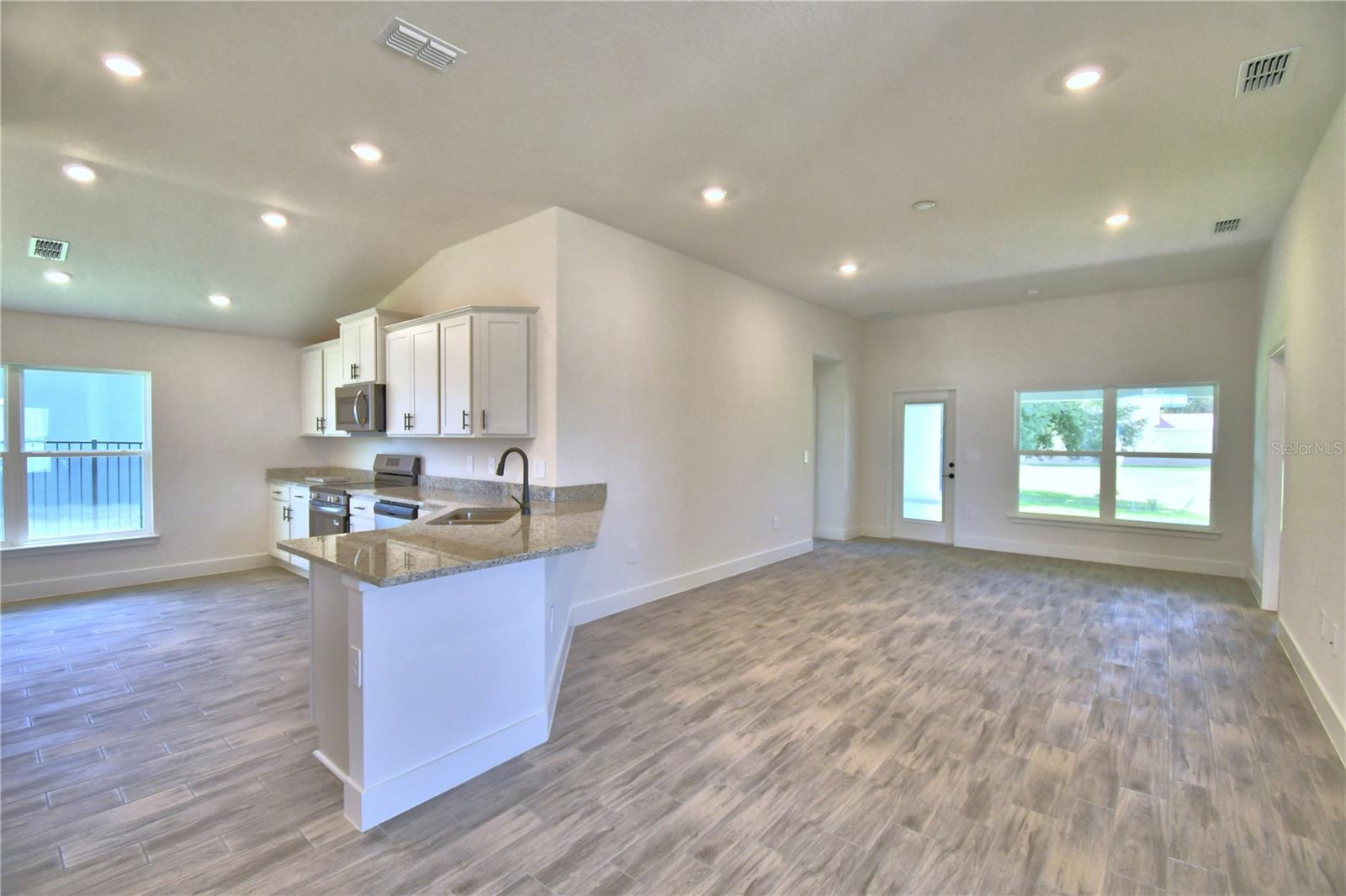 4514 Grandview Glen Dr Property Photo 13