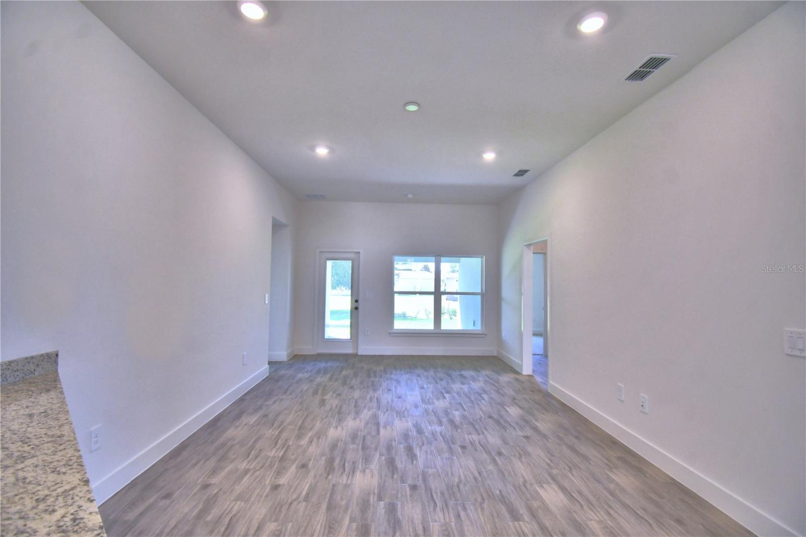 4514 Grandview Glen Dr Property Photo 18