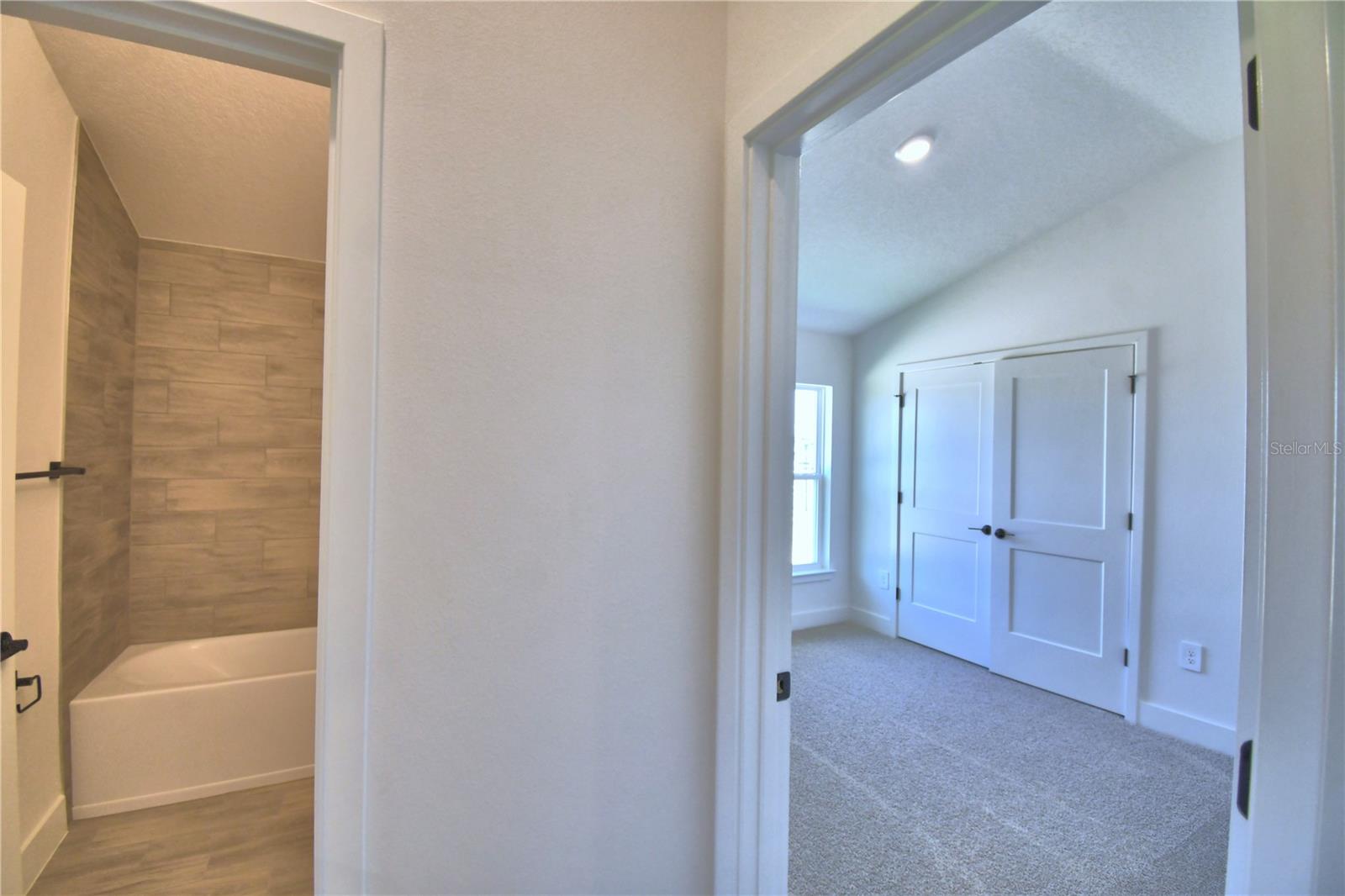 4514 Grandview Glen Dr Property Photo 20