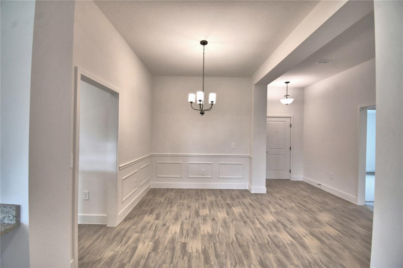 4663 Grandview Glen Dr Property Photo 14