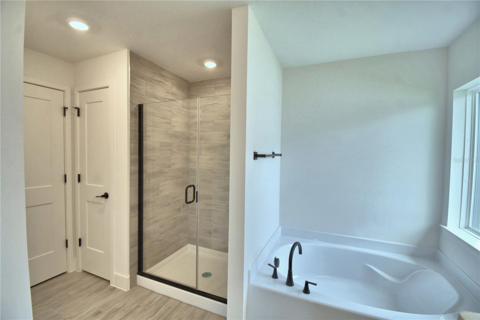 4663 Grandview Glen Dr Property Photo 30