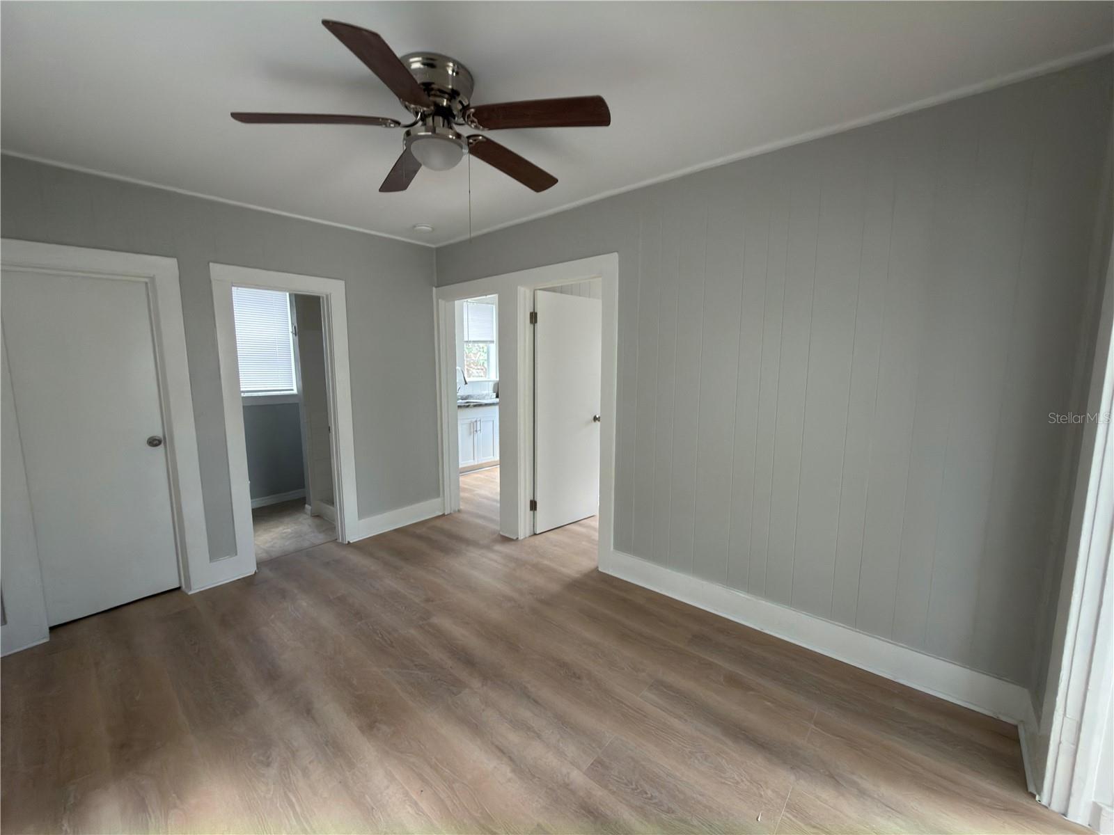 514 Avenue C Ne Property Photo 15