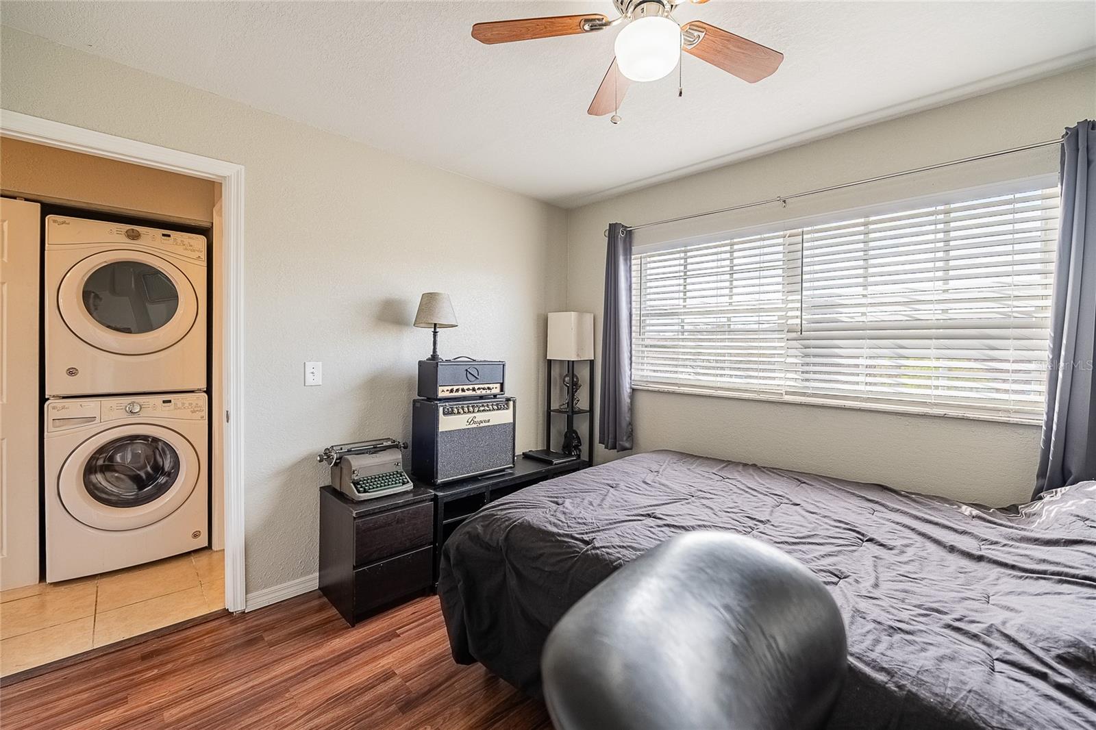 1920 E Edgewood Dr #l4 Property Photo 22