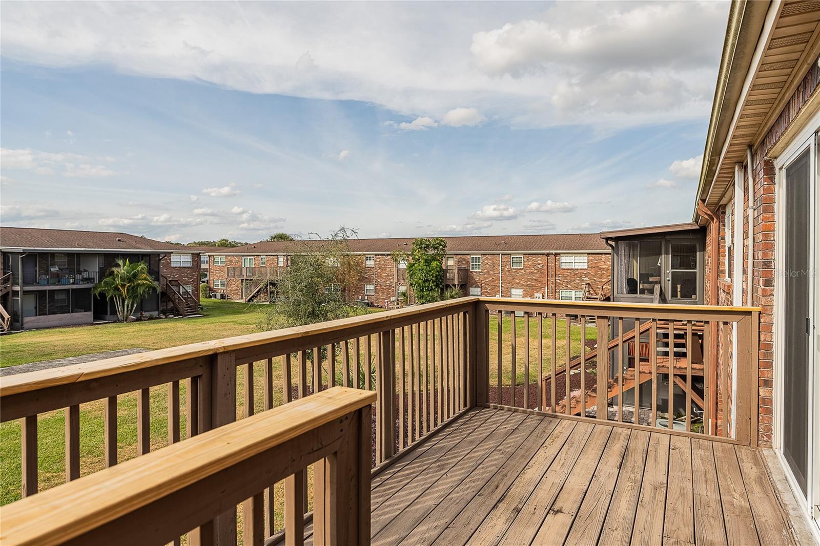1920 E Edgewood Dr #l4 Property Photo 25