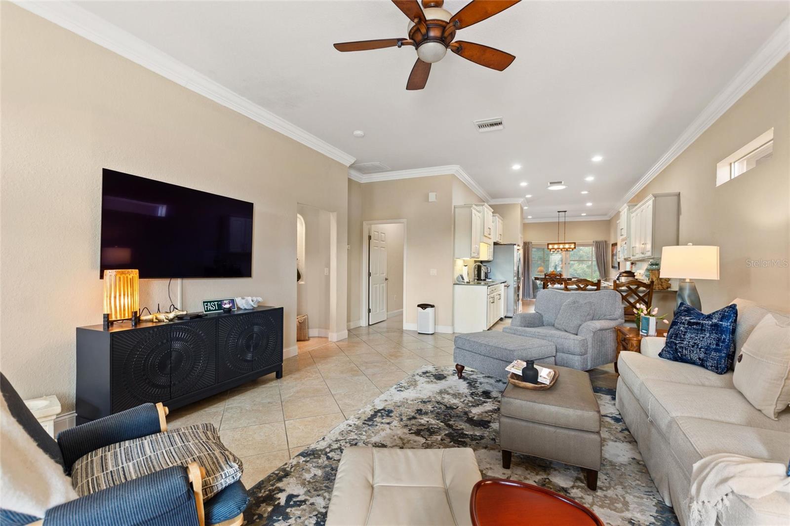 370 Meandering Way Property Photo 14