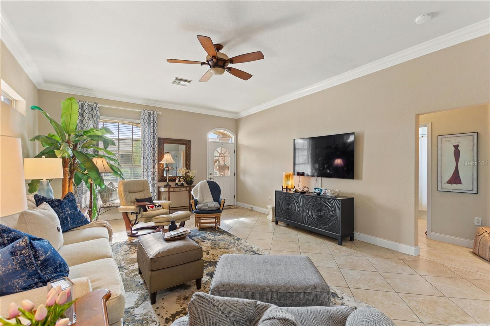 370 Meandering Way Property Photo 16