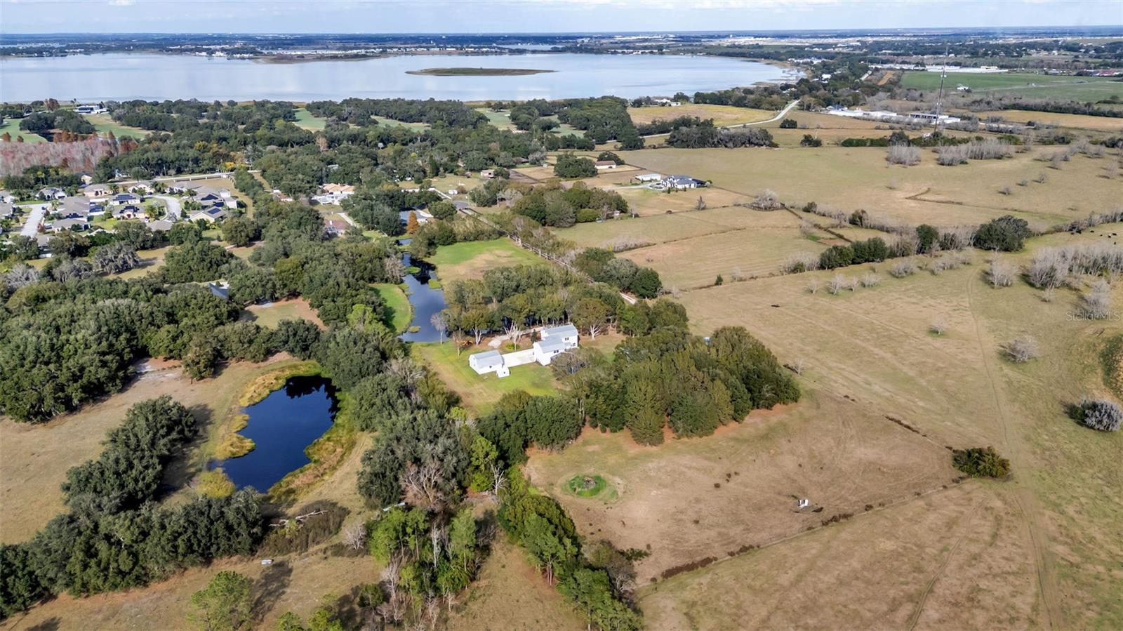 13 Bogey Dr Property Photo 8