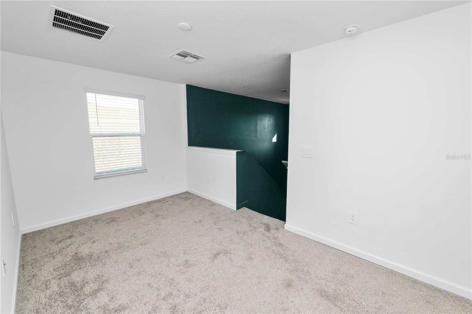 1465 Deepwater Cir Property Photo 13