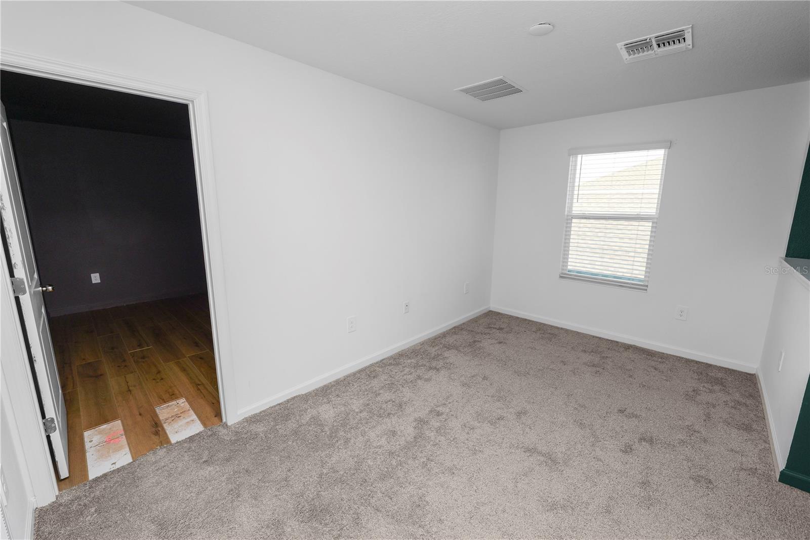 1465 Deepwater Cir Property Photo 15