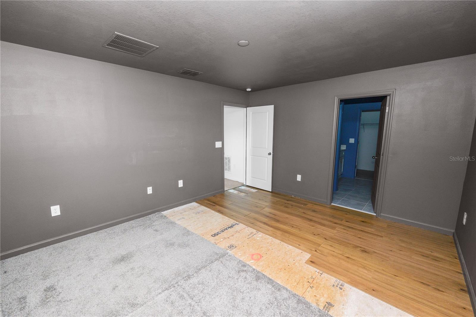 1465 Deepwater Cir Property Photo 16