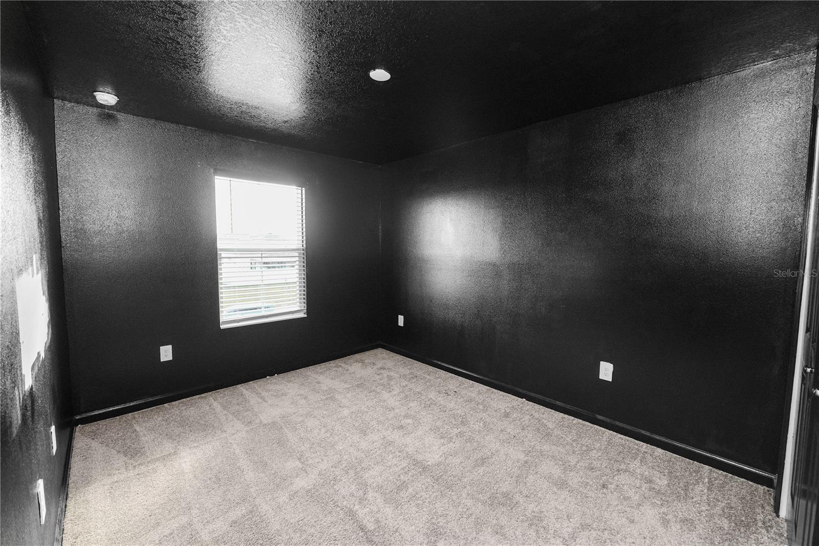 1465 Deepwater Cir Property Photo 24