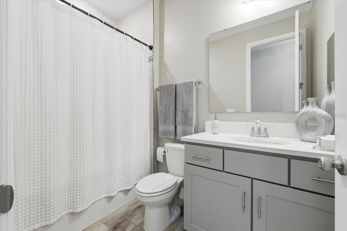14914 15th St E Property Photo 24
