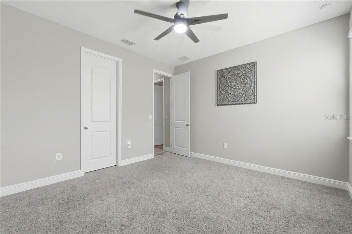 14914 15th St E Property Photo 29