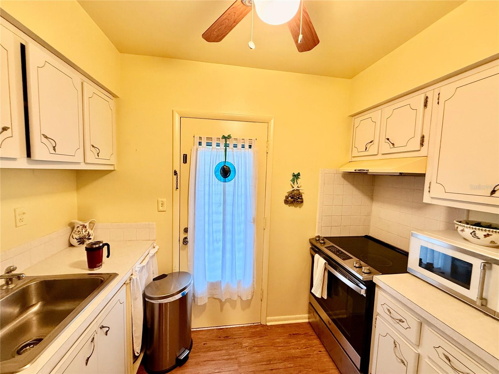 1700 6th St Nw #c1 Property Photo 7