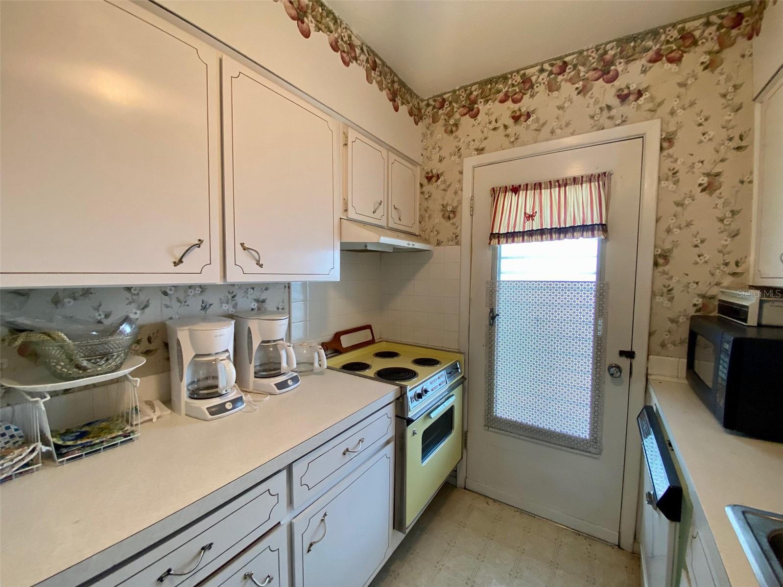 1700 6th St Nw #c1 Property Photo 28