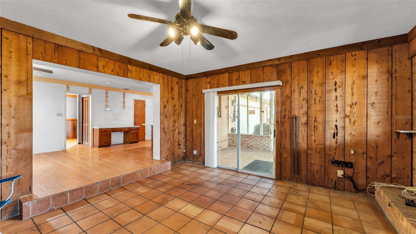 4104 E County Road 540a Property Photo 22