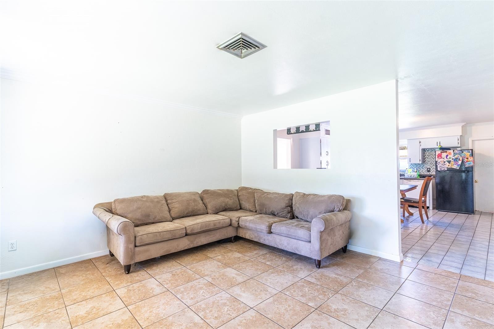 1500 Avenue H Ne Property Photo 3