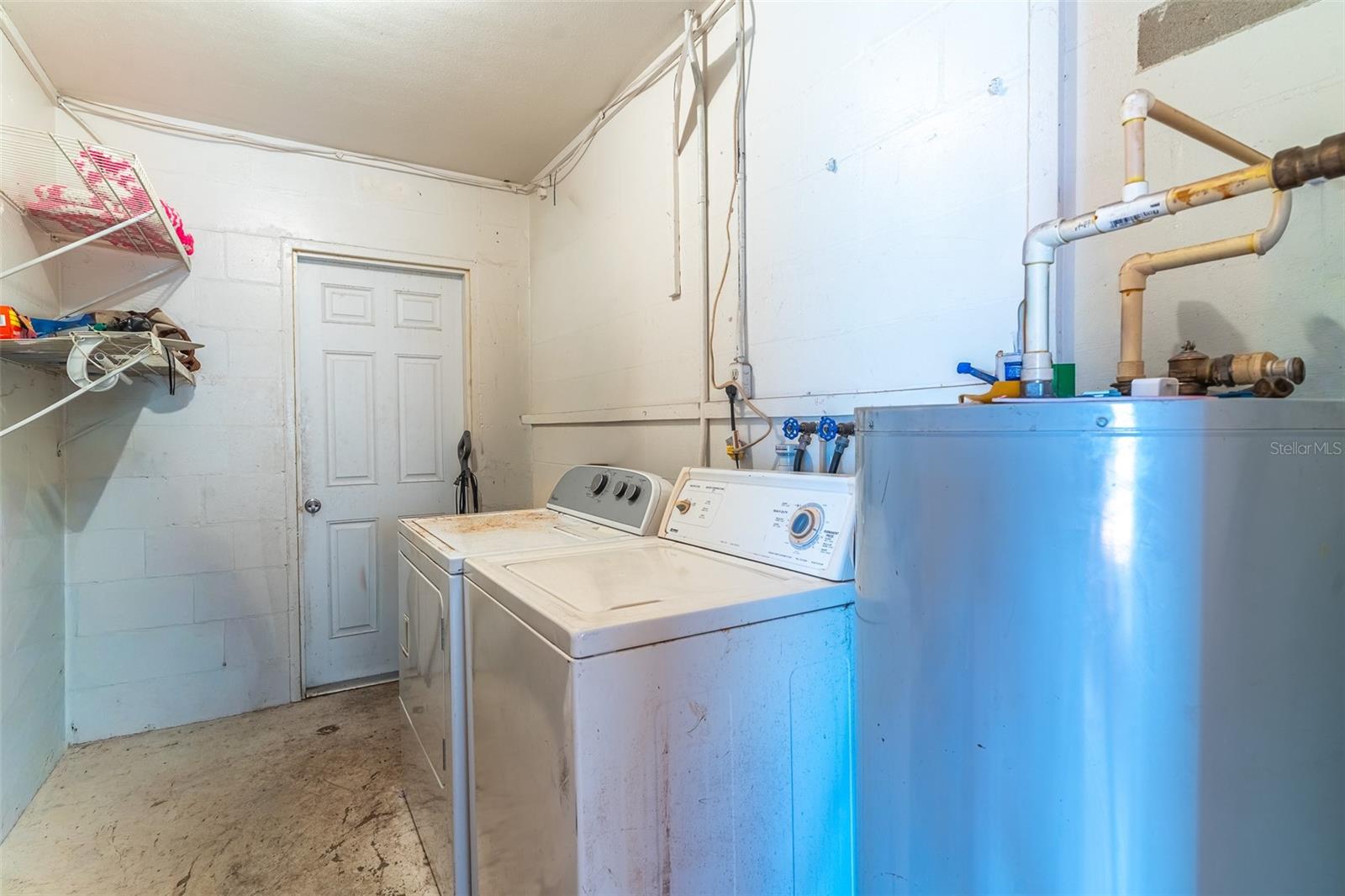 1500 Avenue H Ne Property Photo 13