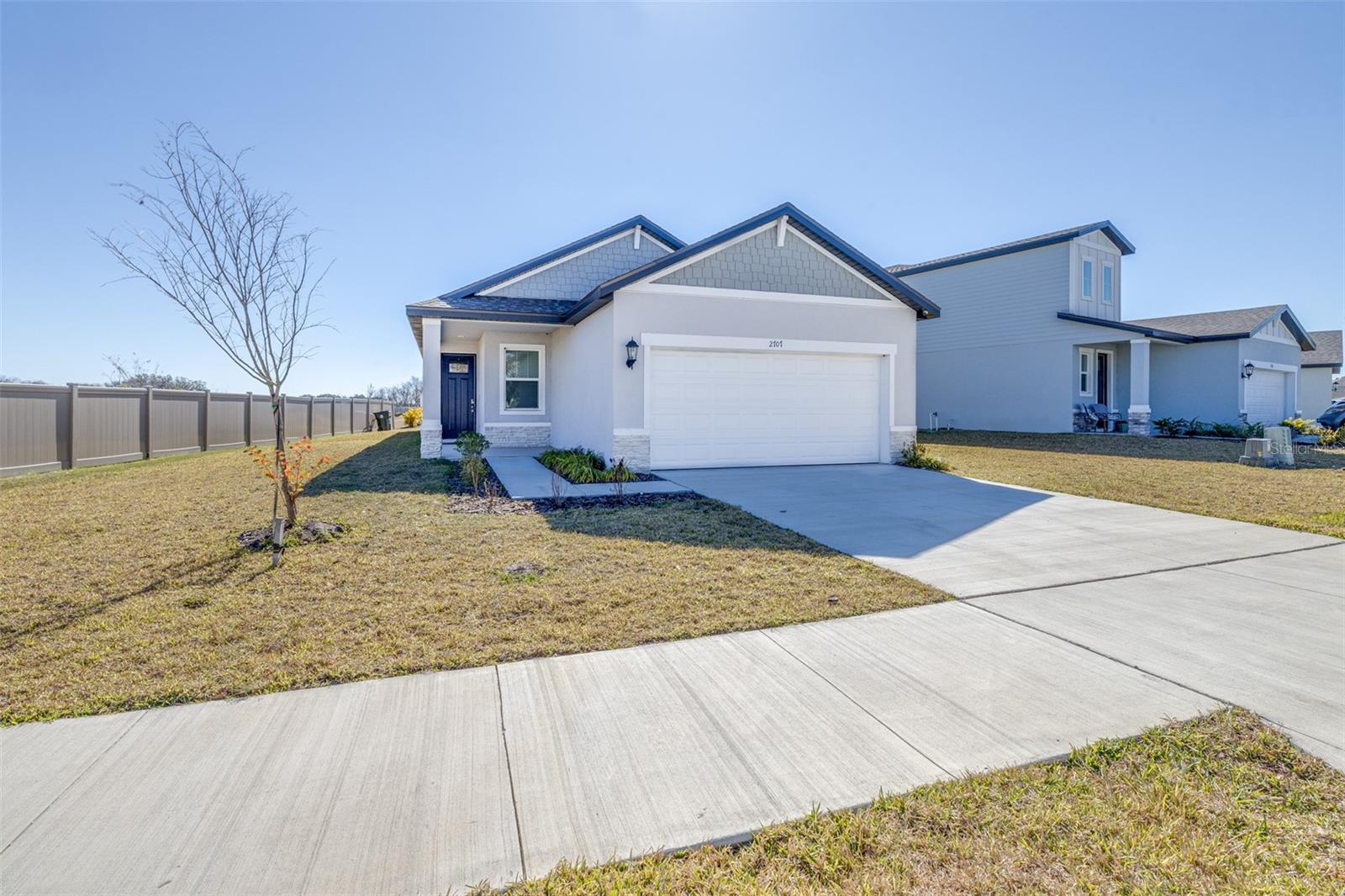 2707 Virginia Pine Dr Property Photo 2