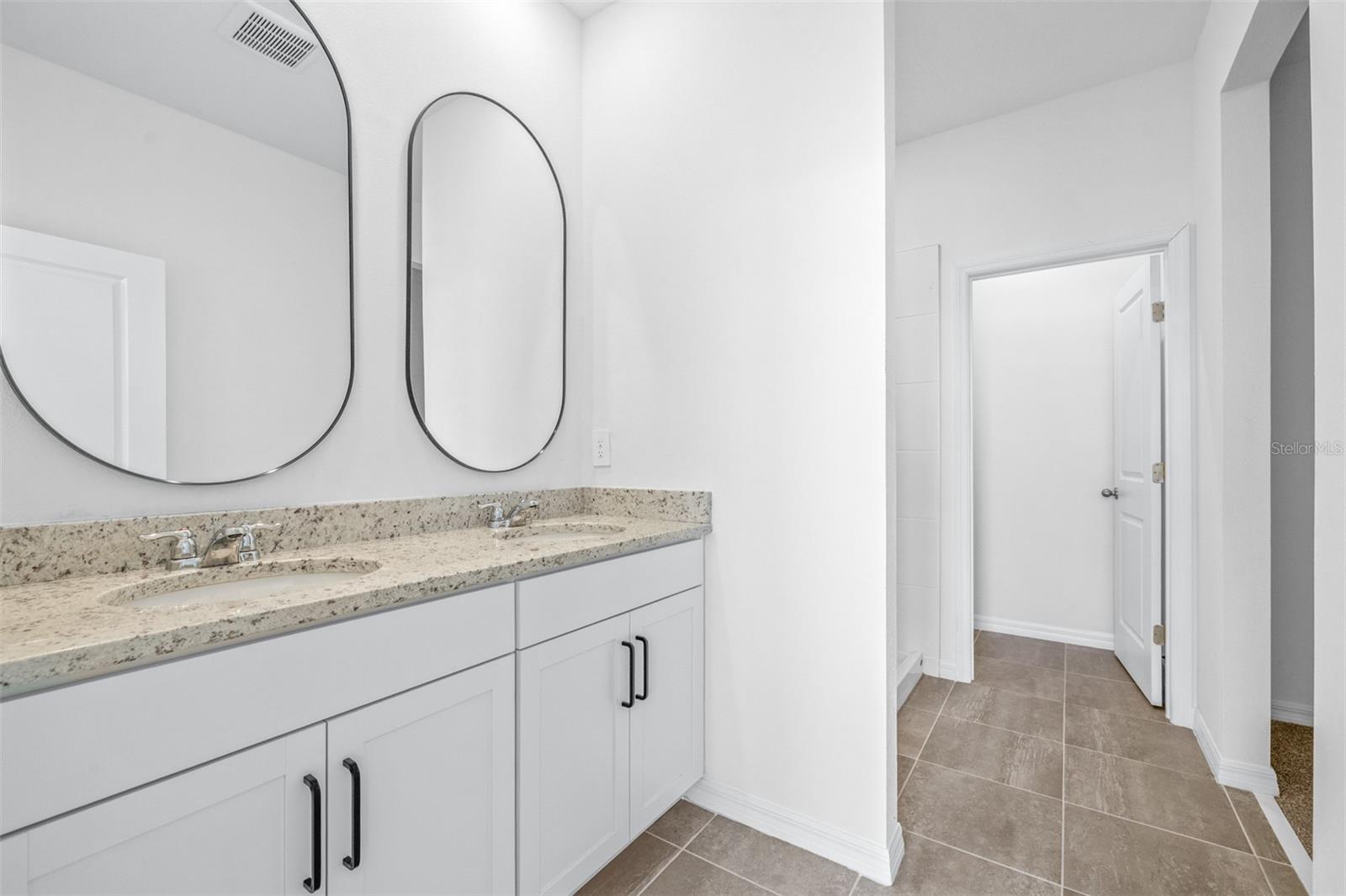 2707 Virginia Pine Dr Property Photo 21