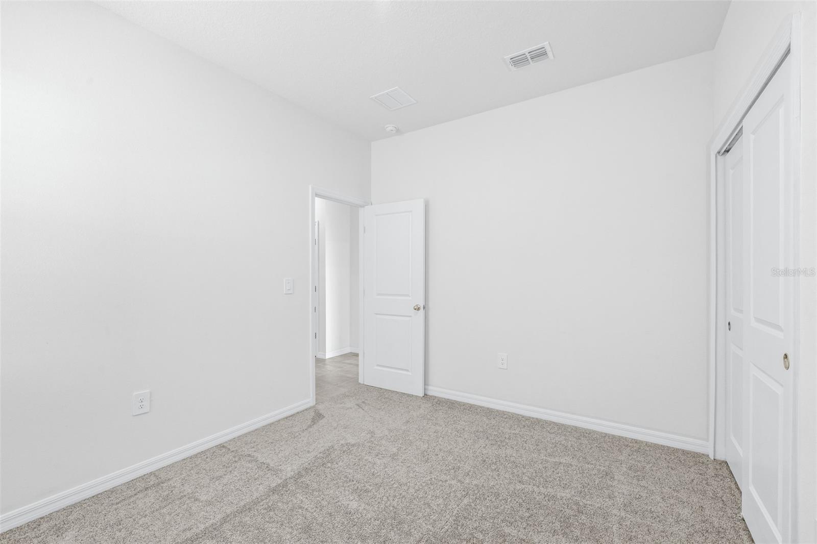 2707 Virginia Pine Dr Property Photo 32