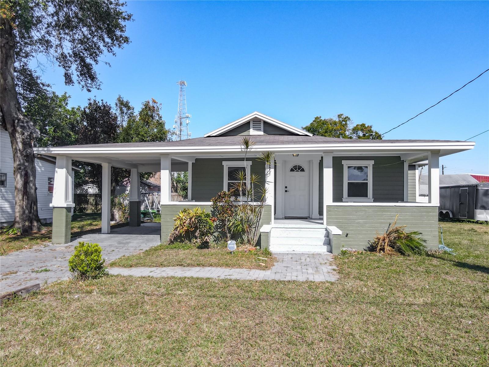 1223 SYCAMORE ST Property Photo 1