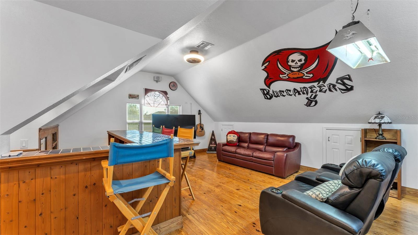 2409 Jenna Ln Property Photo 10