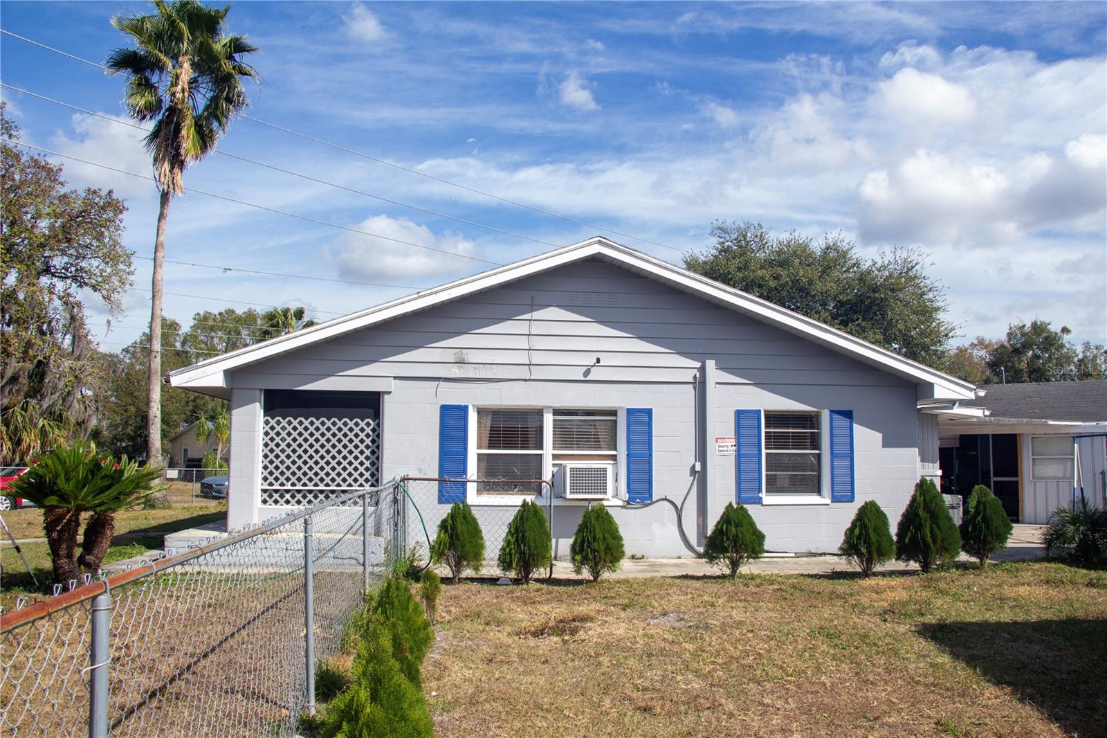 2403 Golfview St Property Photo 1