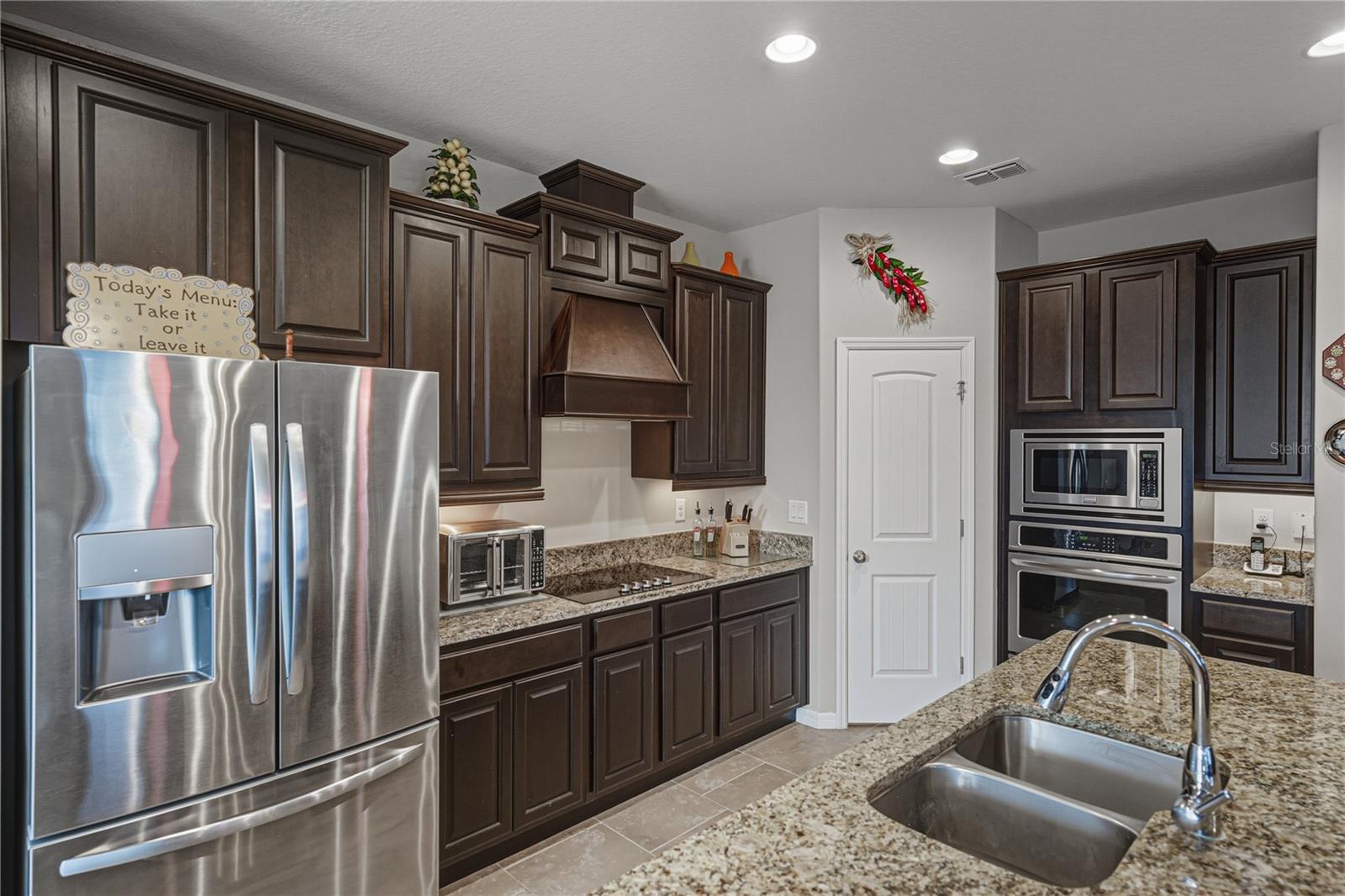4169 Prima Lago Cir Property Photo 10