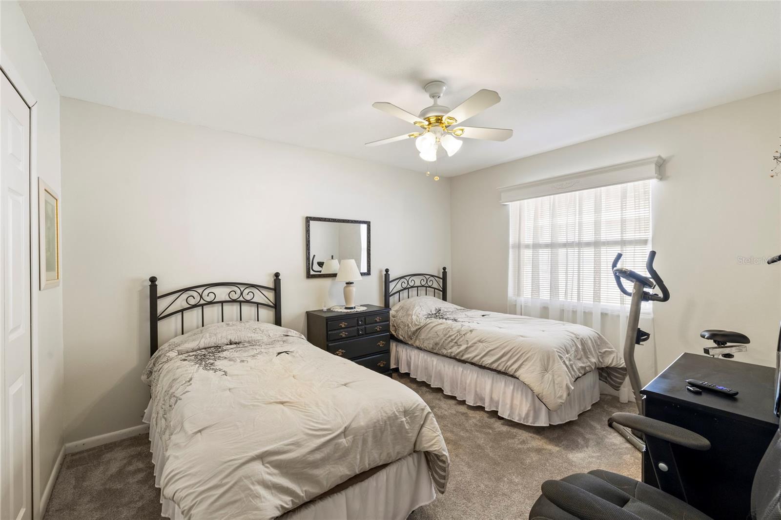 1626 Willow Run Property Photo 17