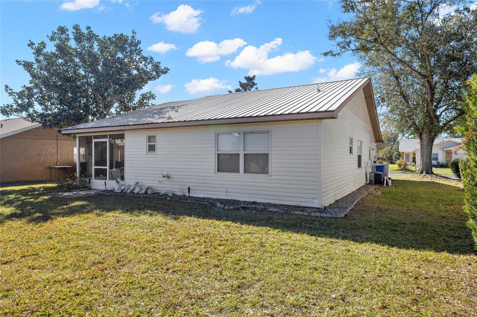 1626 Willow Run Property Photo 34