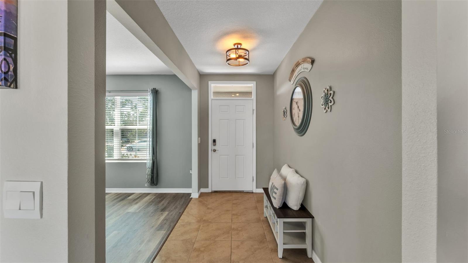 209 Sofia Ln Property Photo 5