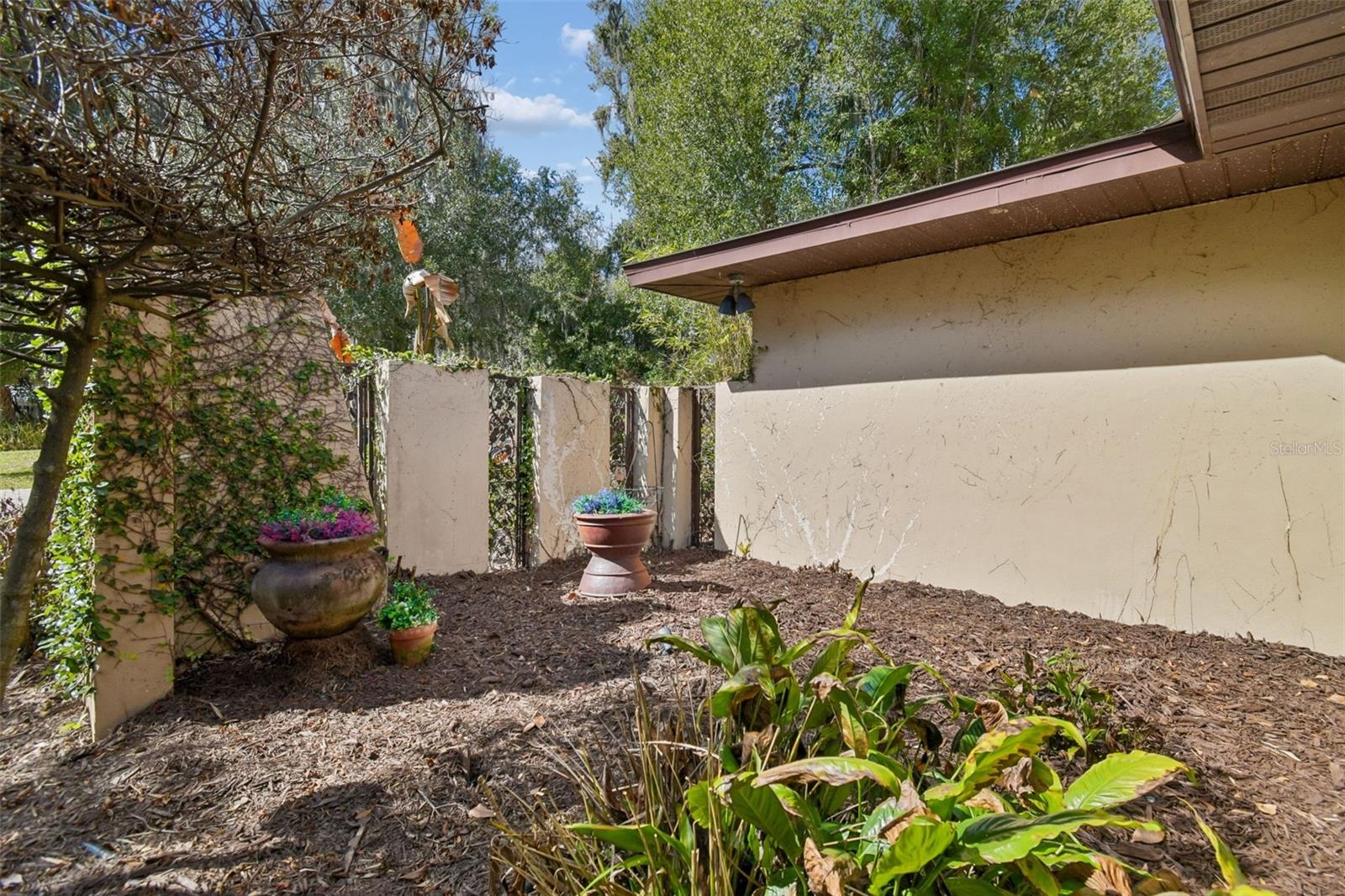 5324 Woodhaven Ln Property Photo 6