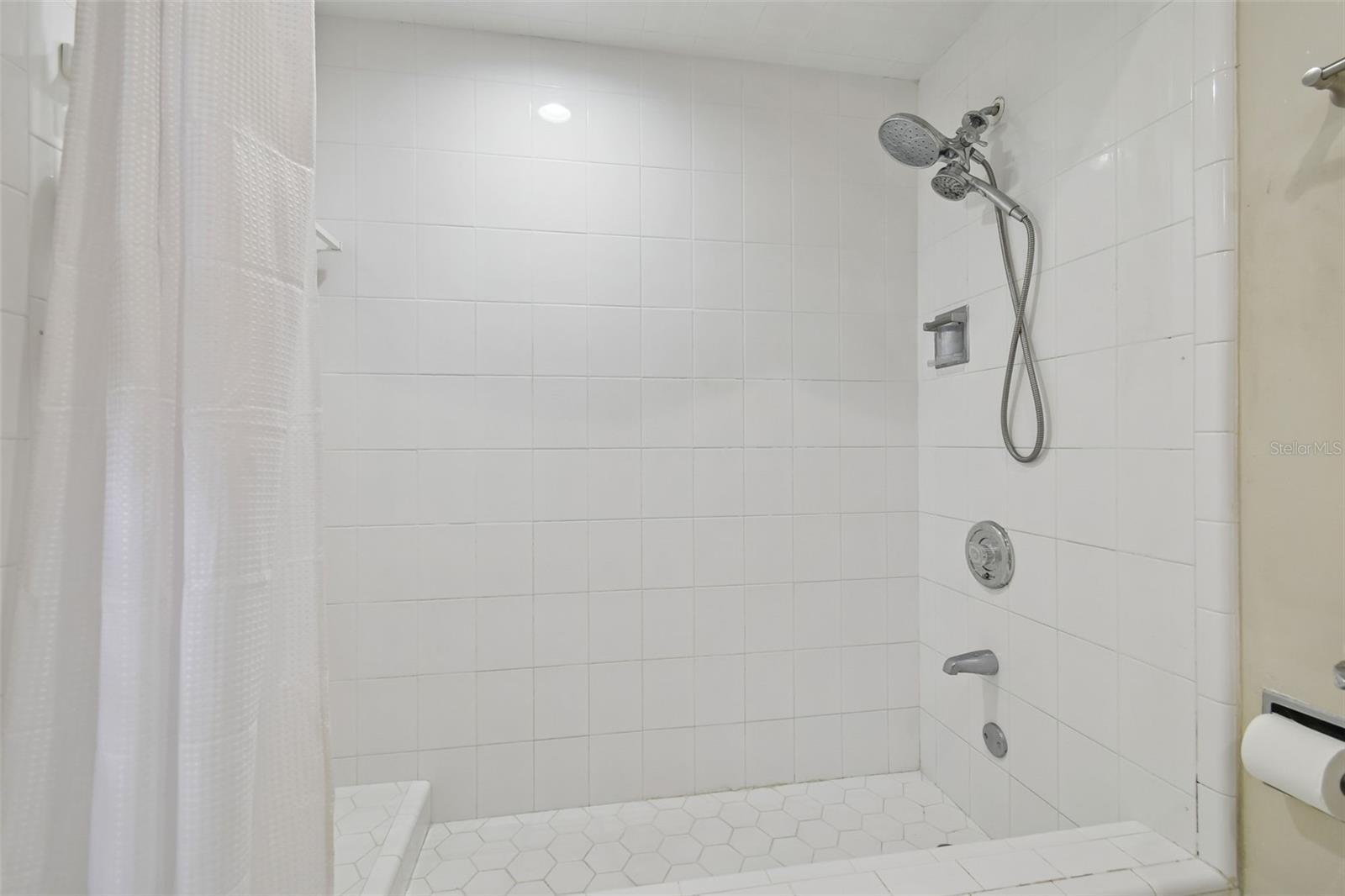 5324 Woodhaven Ln Property Photo 27