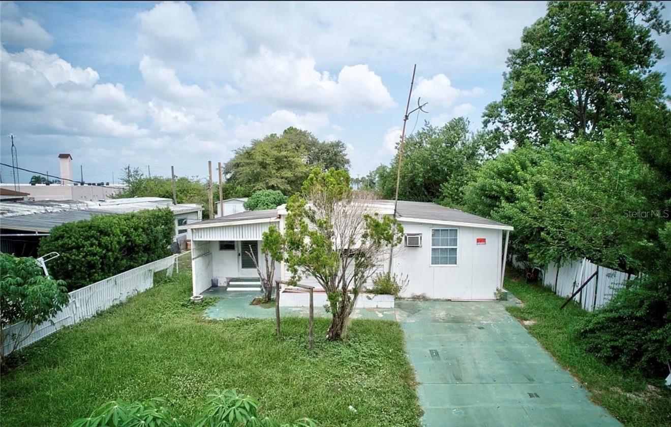1750 Kent Dr Property Photo 1