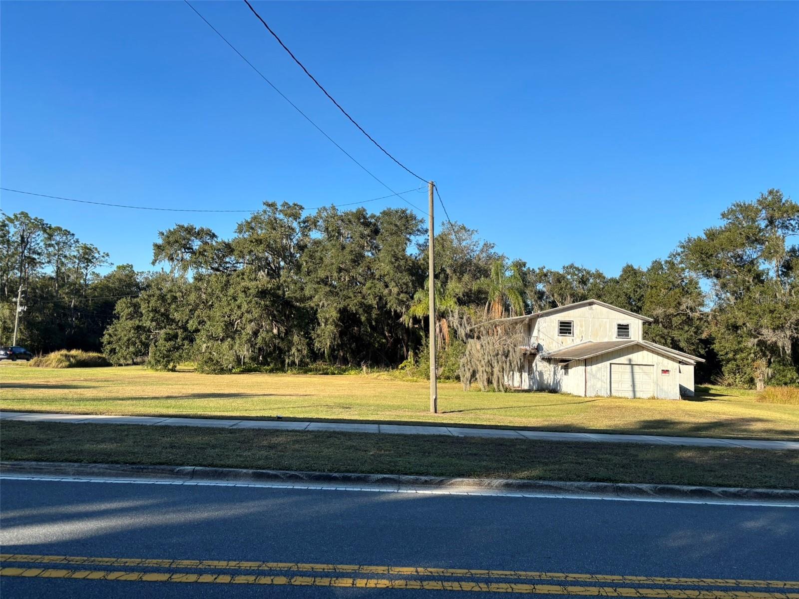 4040 Waring Rd Property Photo 12