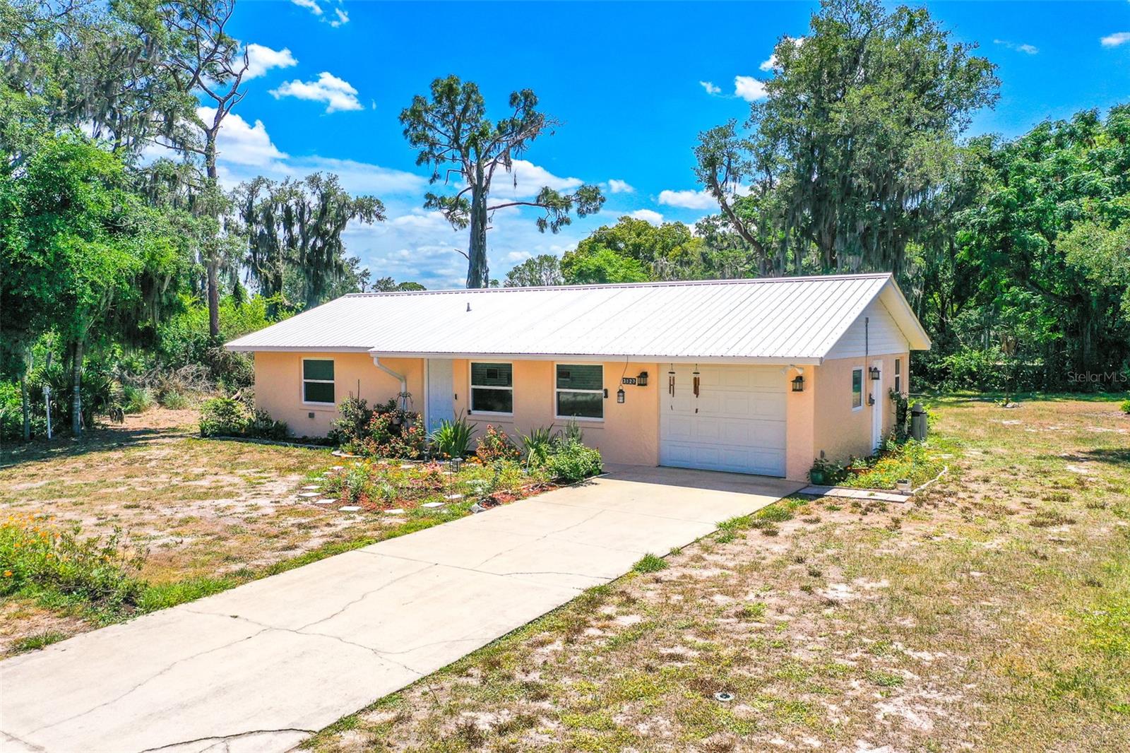 3127 Haddock Dr Property Photo 18